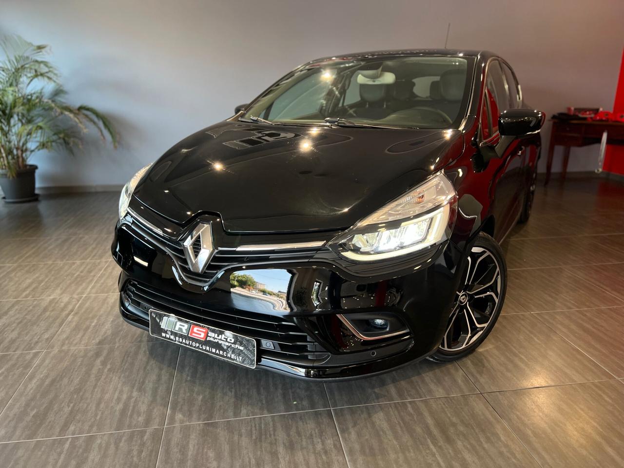 Renault Clio dCi 90 CV 5 porte Intens