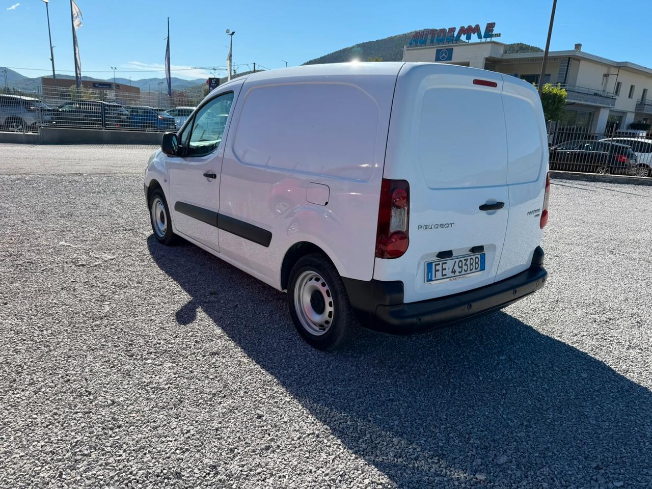 Peugeot