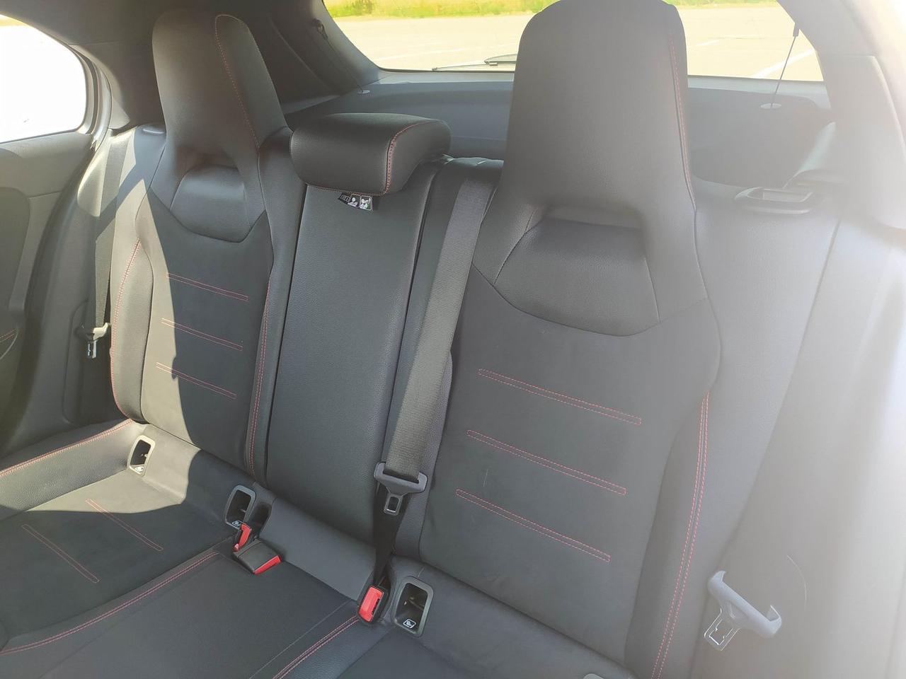 Mercedes-Benz A 200 Premium A 200 D #11611