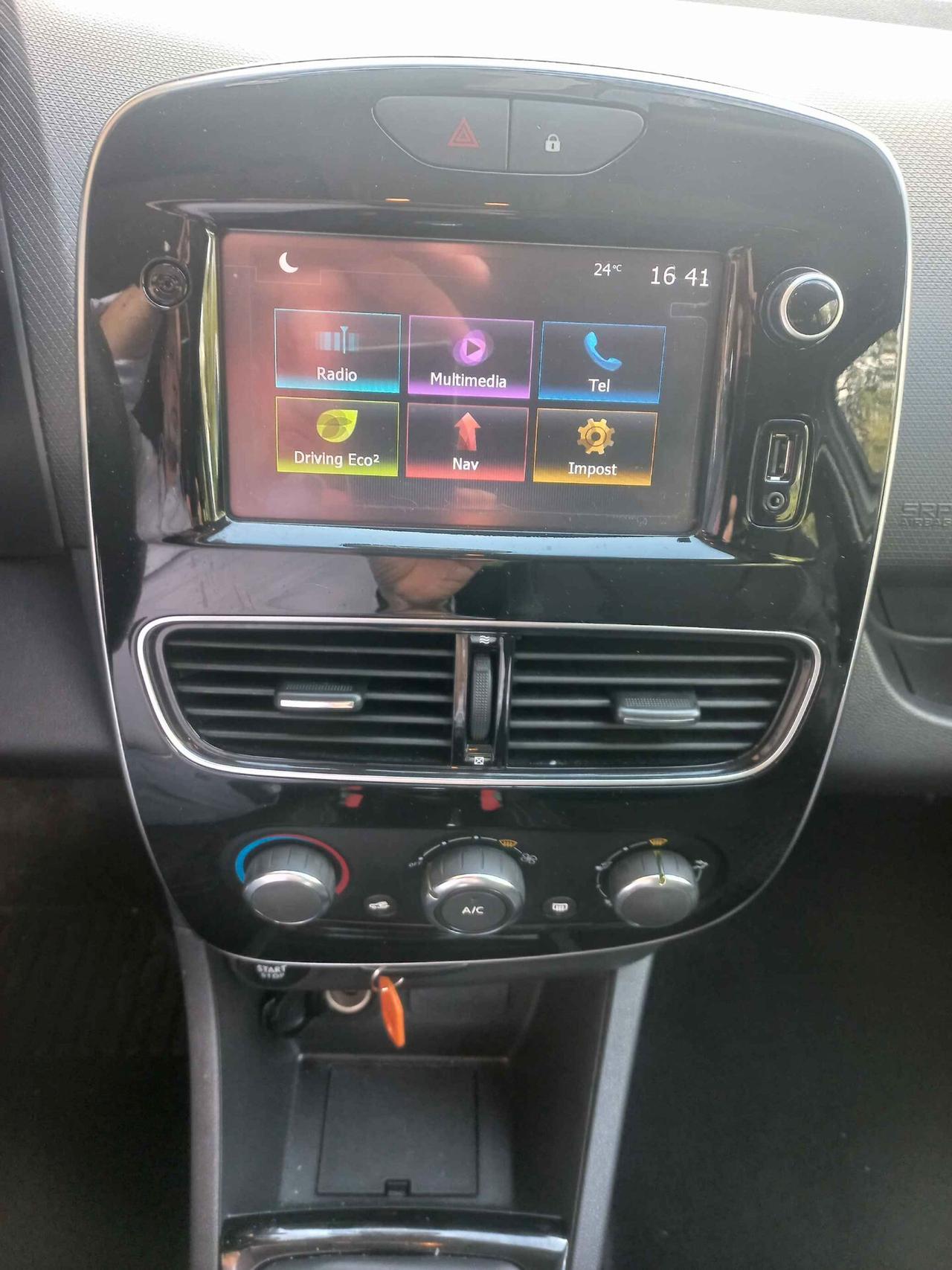 Renault Clio TCe 12V 90 CV Start&Stop 5 porte Energy Duel