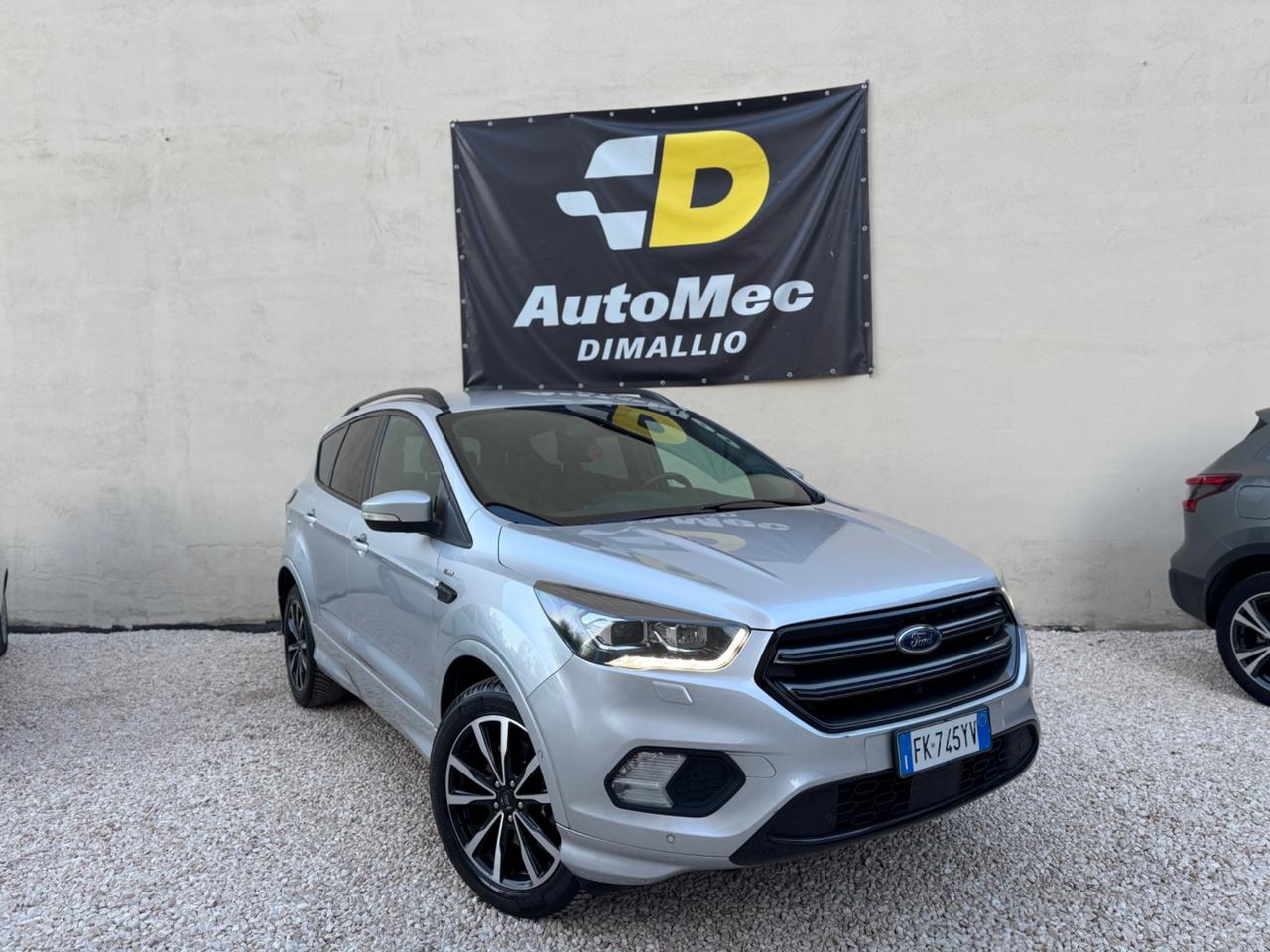 Ford Kuga 1.5 TDCI 120 CV S&S 2WD Powershift ST-Line