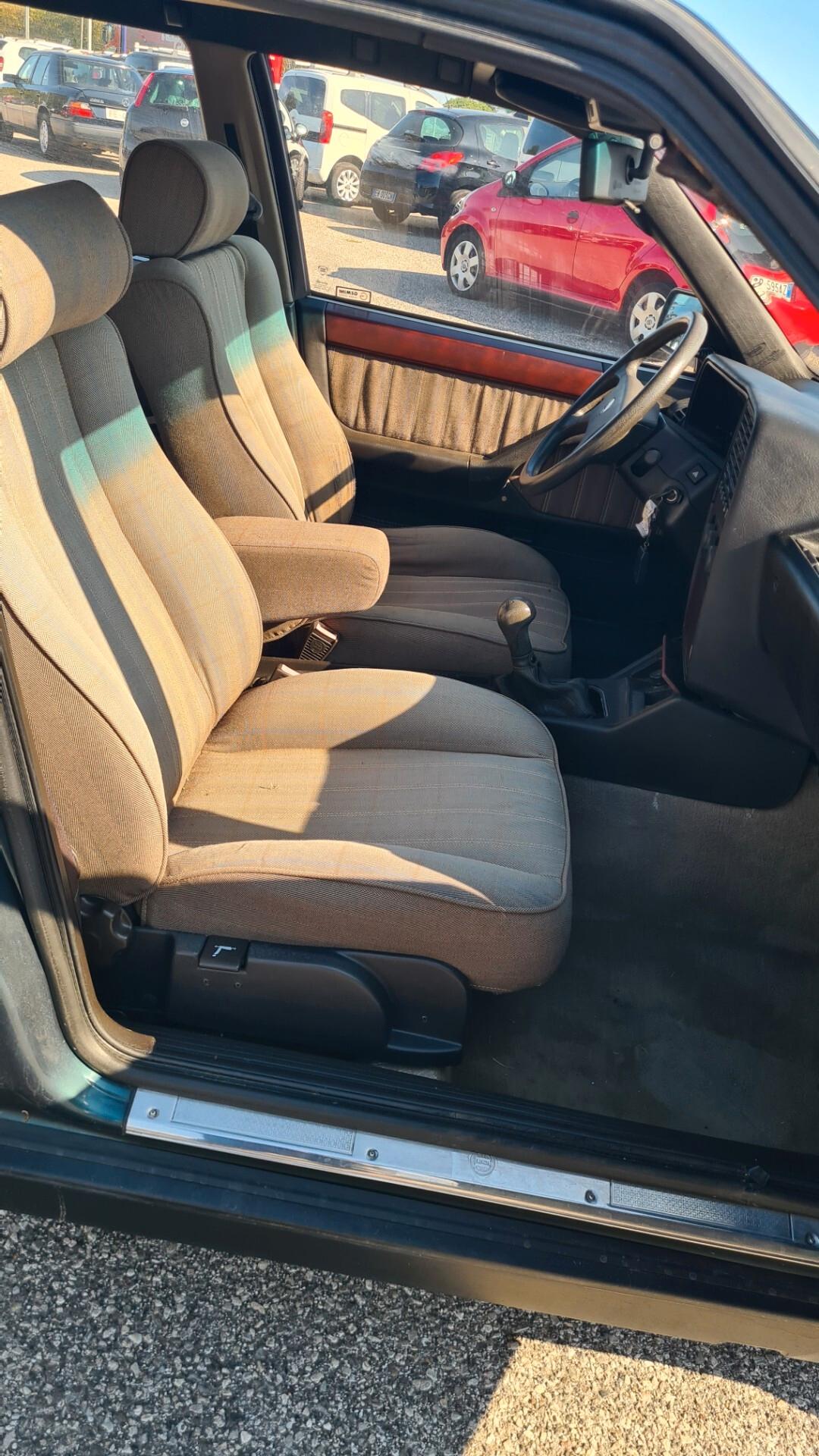 Lancia Thema 2.0 i.e. 16V