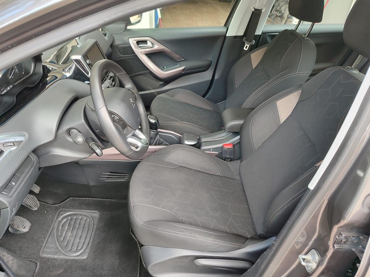 Peugeot 2008 BlueHDi 100 CV Active 2016
