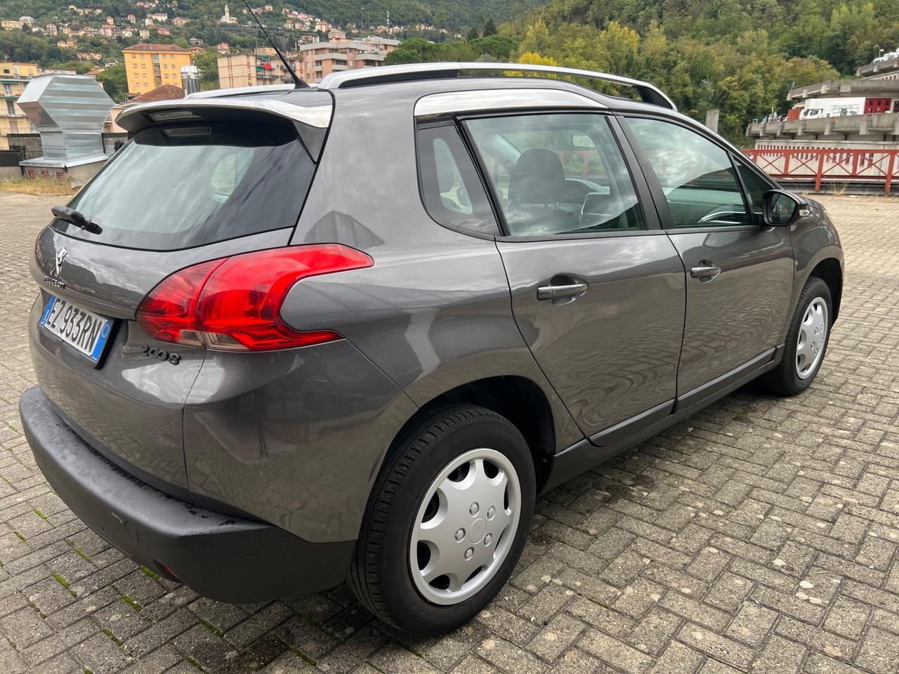 Peugeot 2008 top