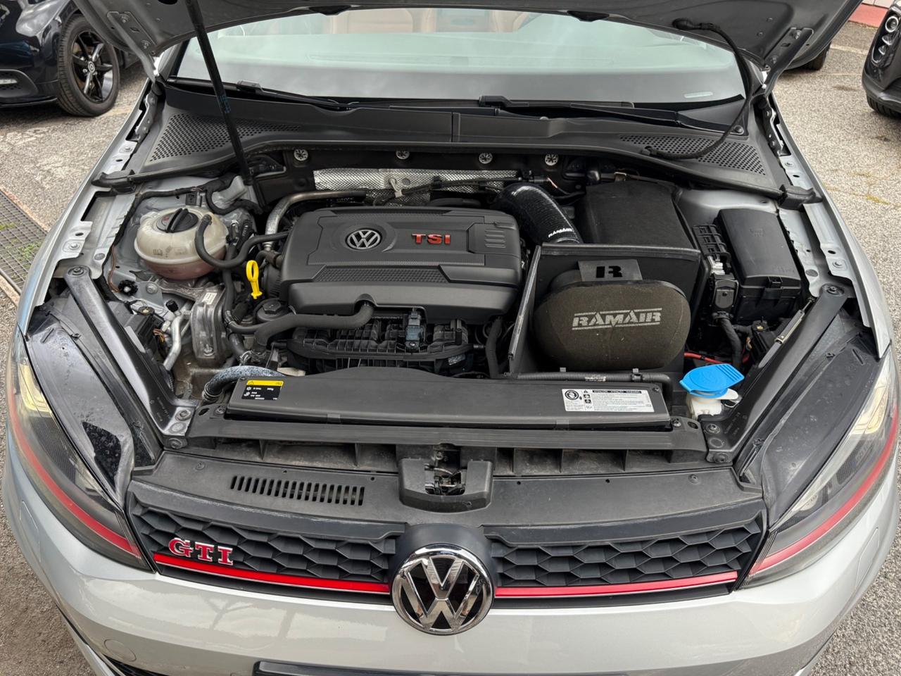 Golf GTI Performance 2.0 TSI DSG-RATE-PERMUTE-