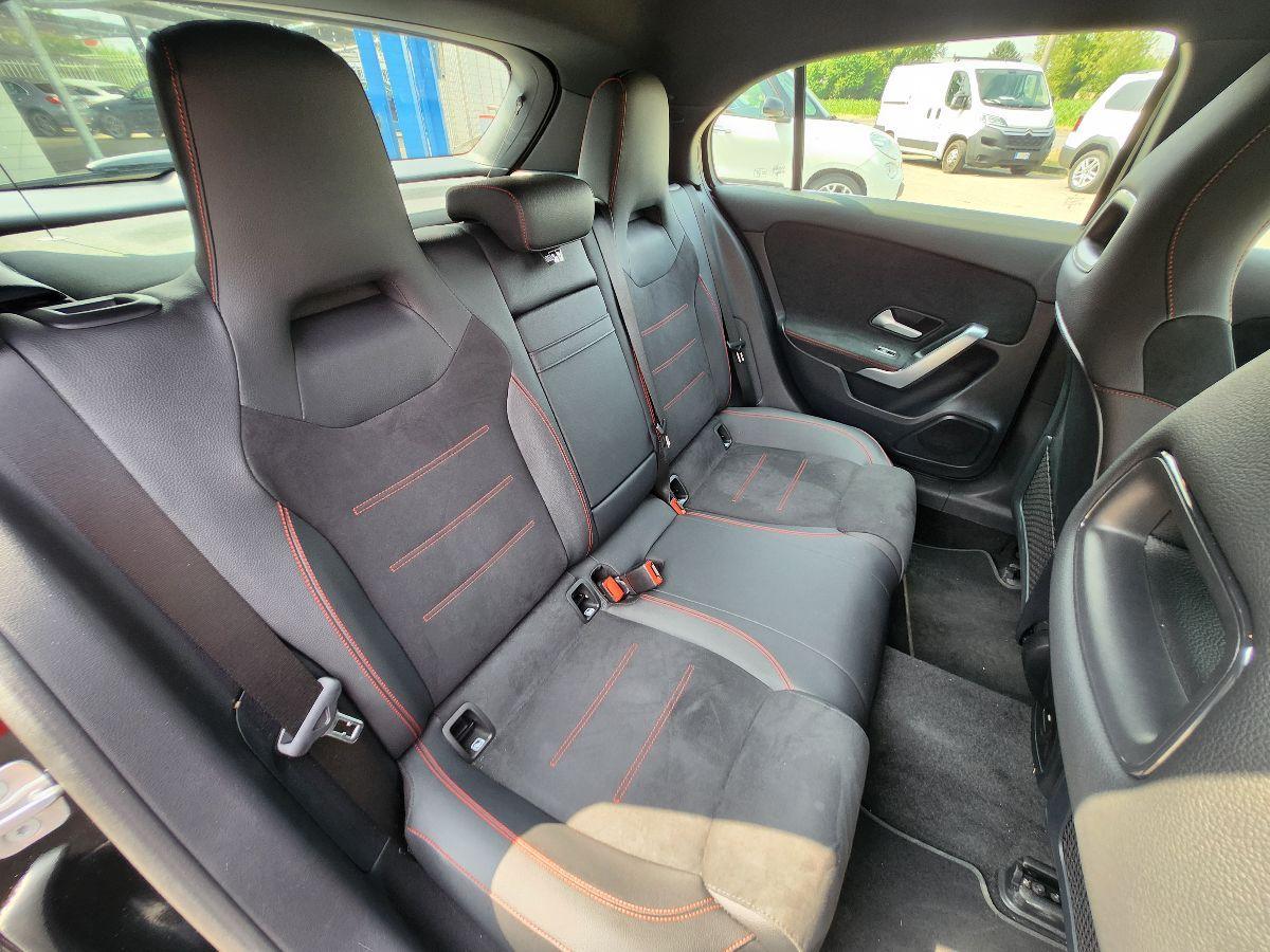 MERCEDES - Classe A 180 Automatic Premium