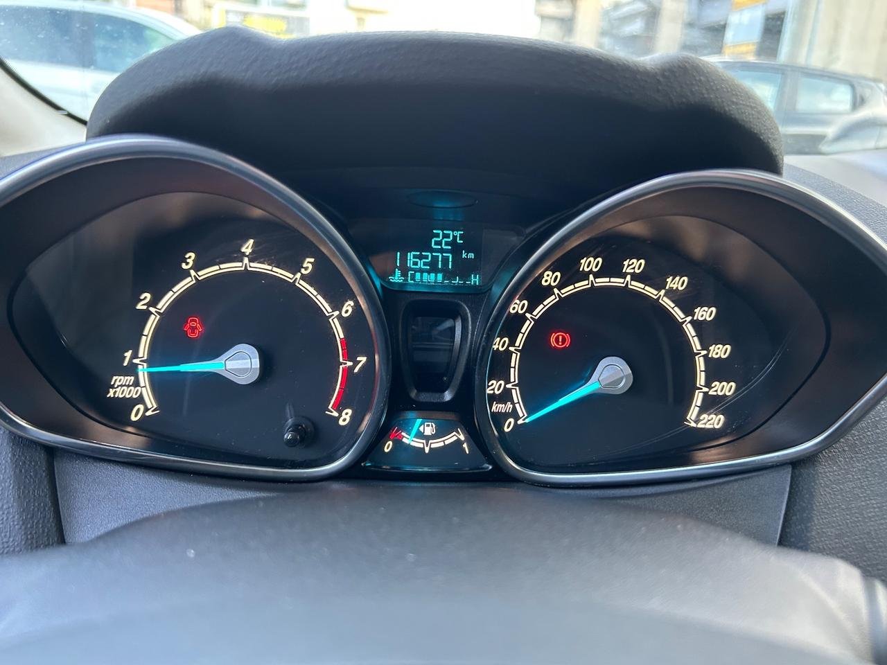 Ford Fiesta Gpl 1.4 benzina 97 cv 2014