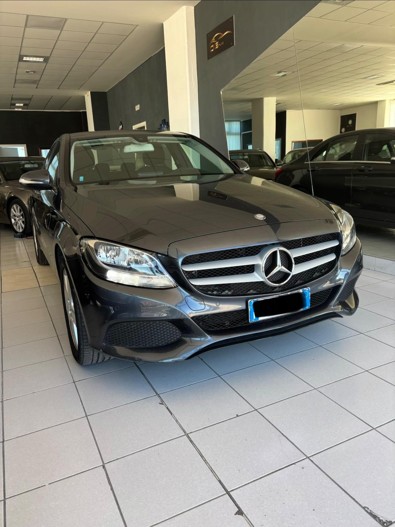 Mercedes-benz C 180 d Auto Premium Plus