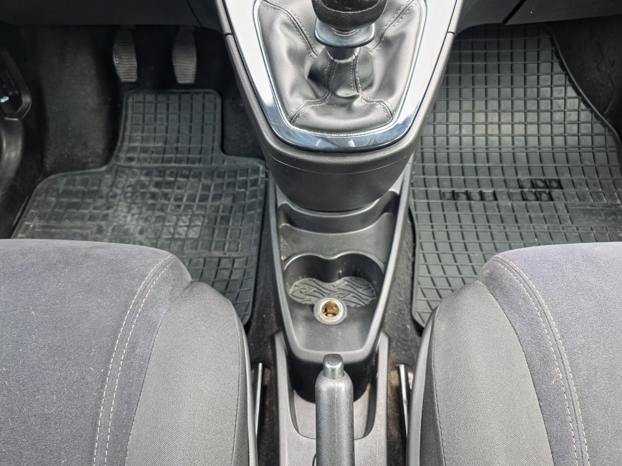 Lancia Ypsilon 1.2 69 CV 5 porte S&S Silver 2014-E6 Manuale NEO