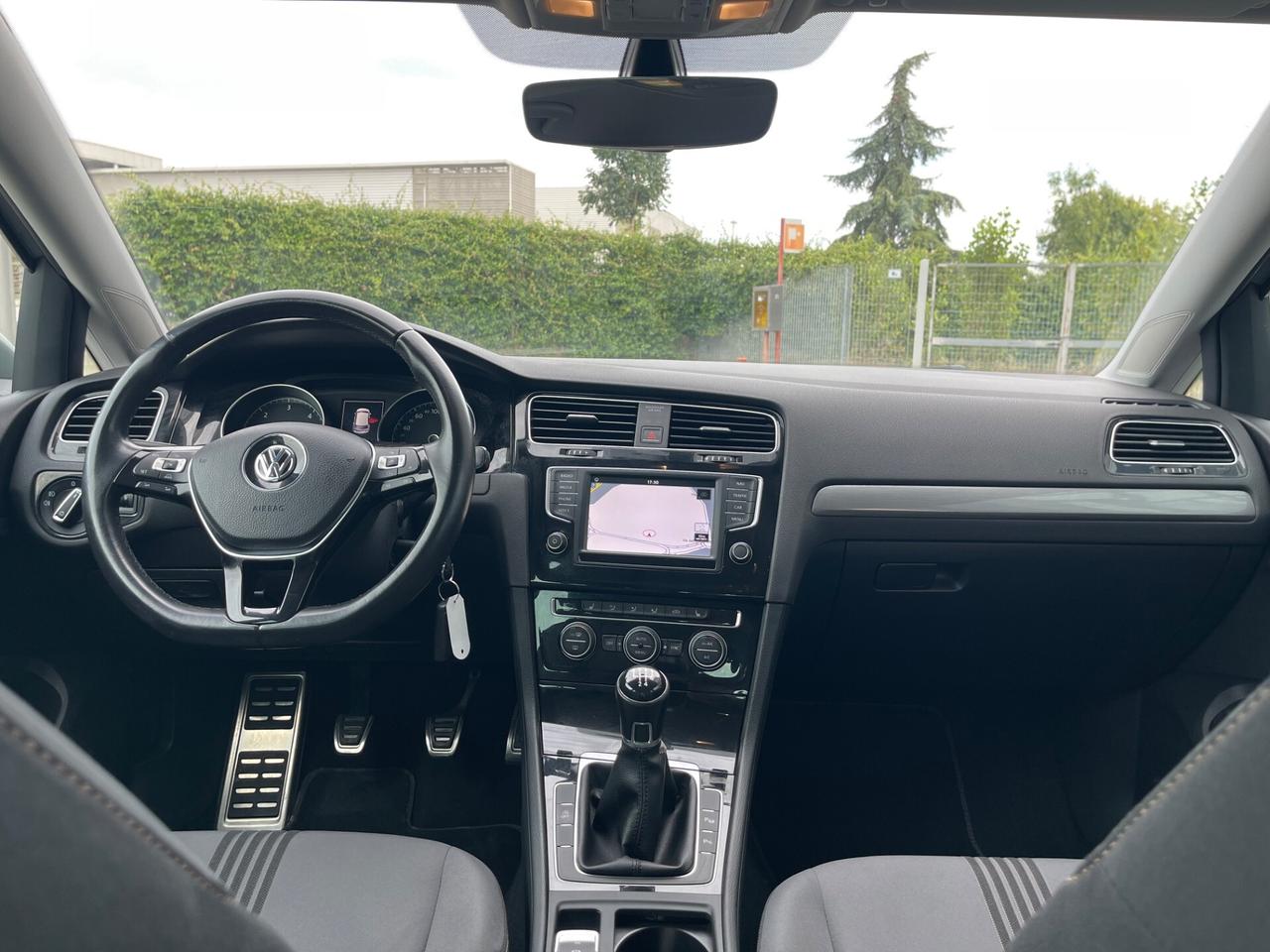 Volkswagen Golf 2.0 TDI 5p. Highline BlueMotion Technology