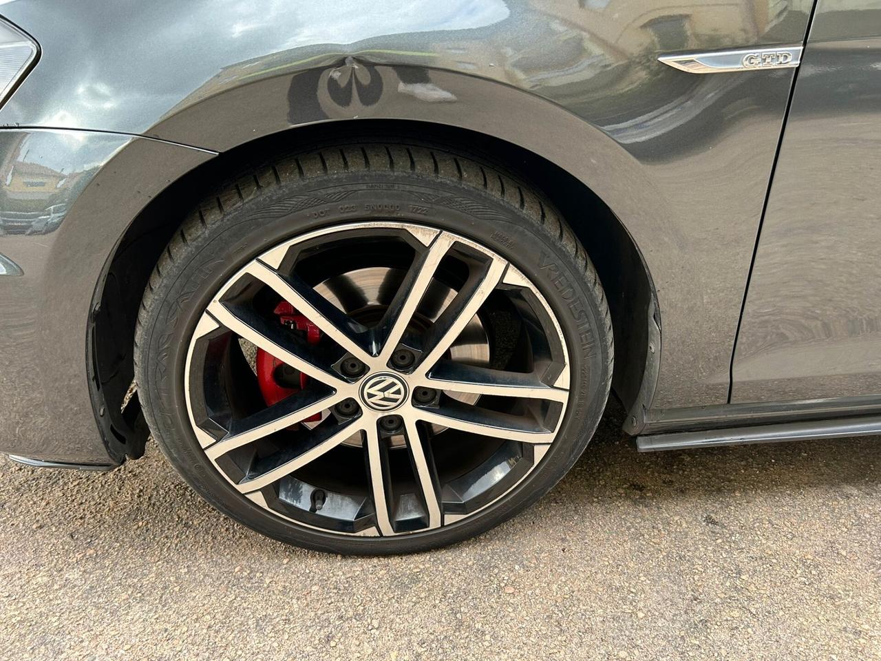 Volkswagen Golf GTD 2.0 TDI DSG 5p.