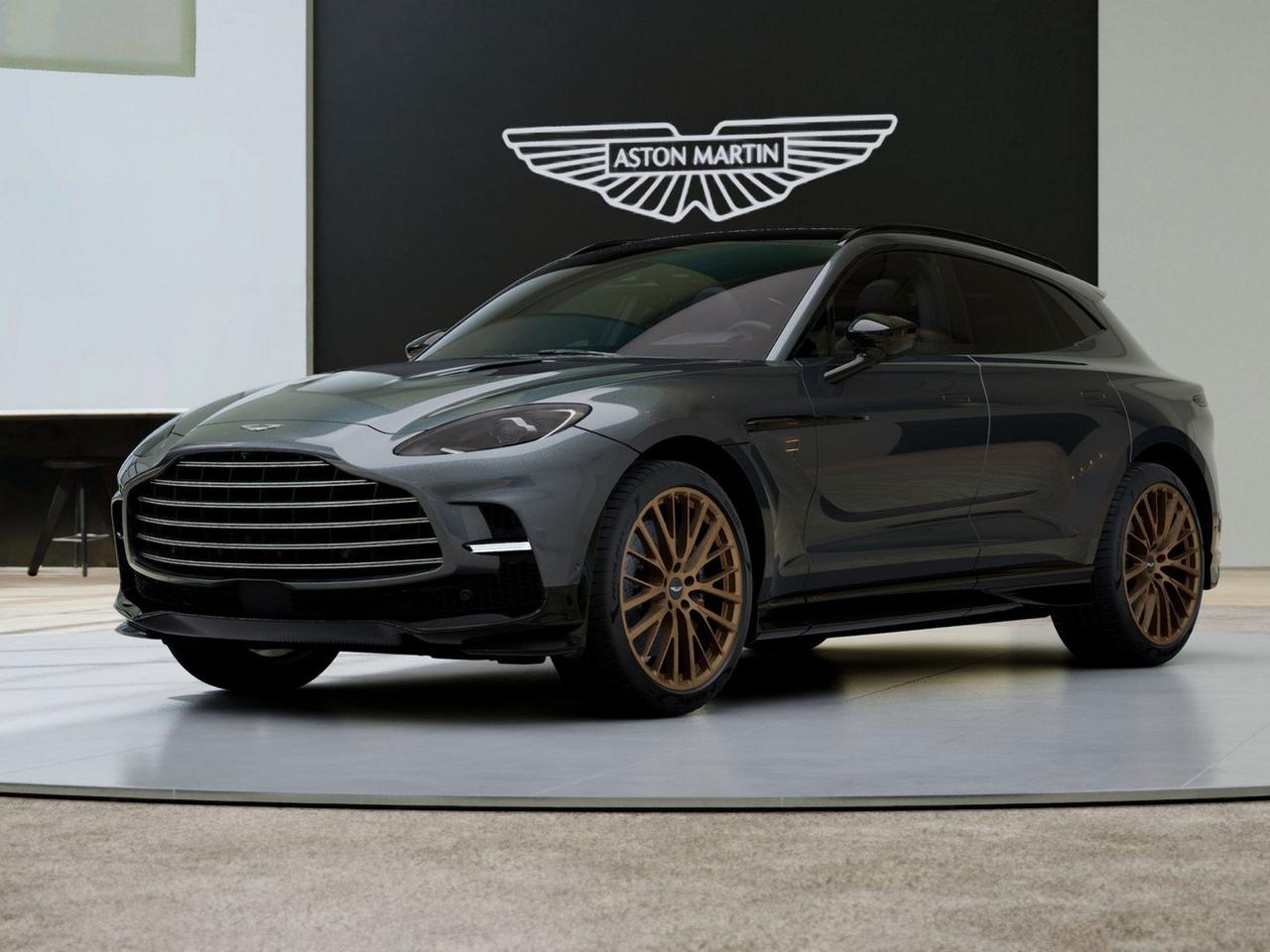ASTON MARTIN DBX 707 26MY