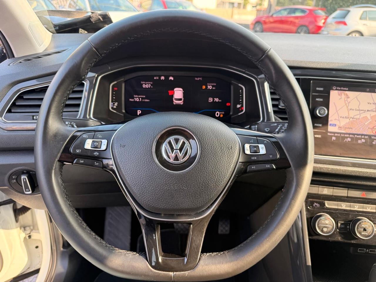 Volkswagen T-Roc 2.0 TDI SCR 150 CV DSG TETTO R LINE