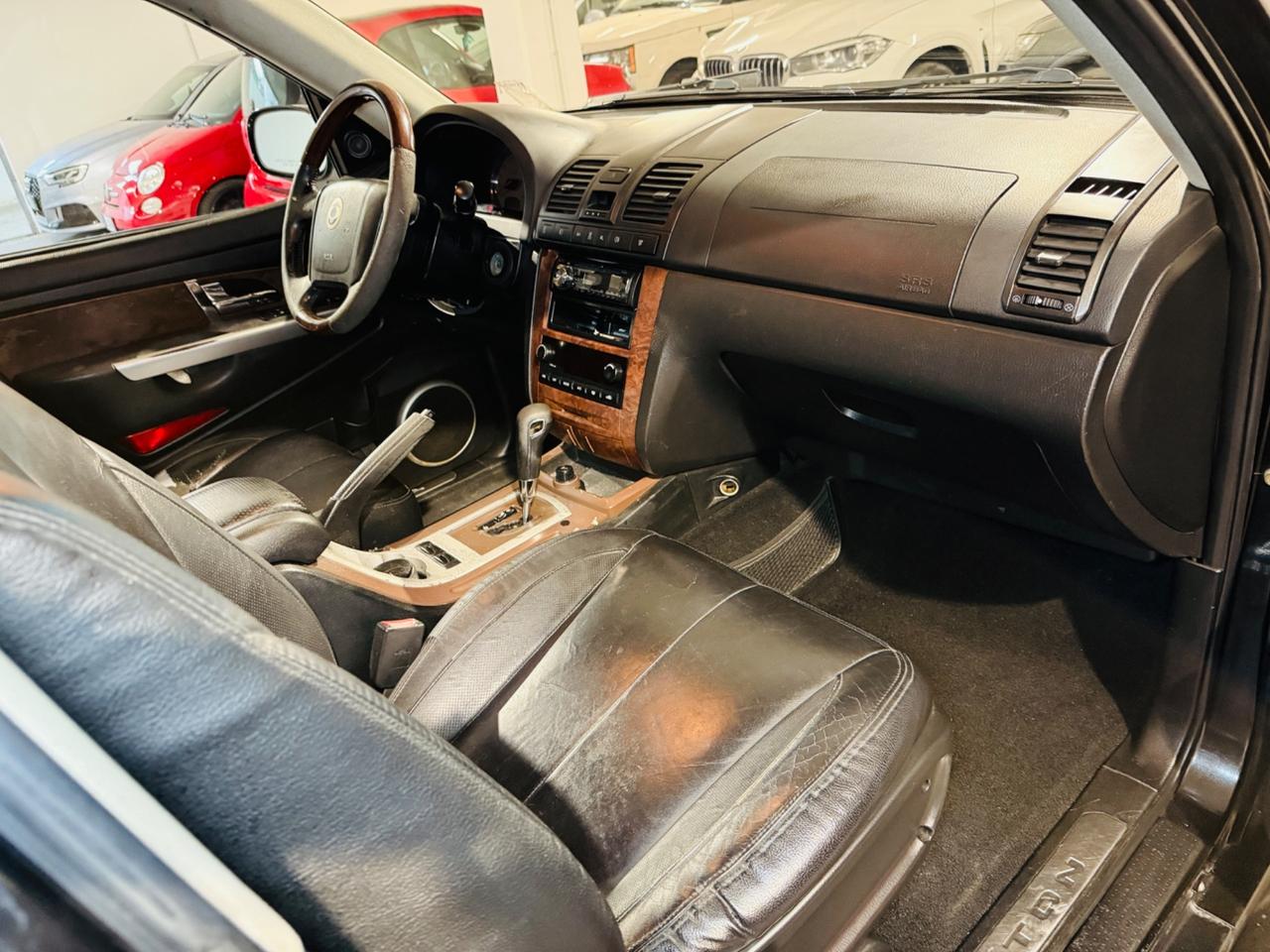 Ssangyong REXTON II 2.7 XDi TOD A/T Premium 3*7 POSTI*