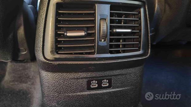 BMW 216 d Gran Tourer Business. NAVI-7POSTI-AUTO