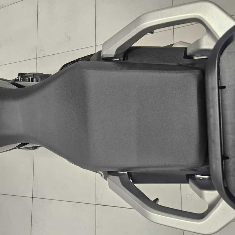 Honda Transalp XL750 - 2025