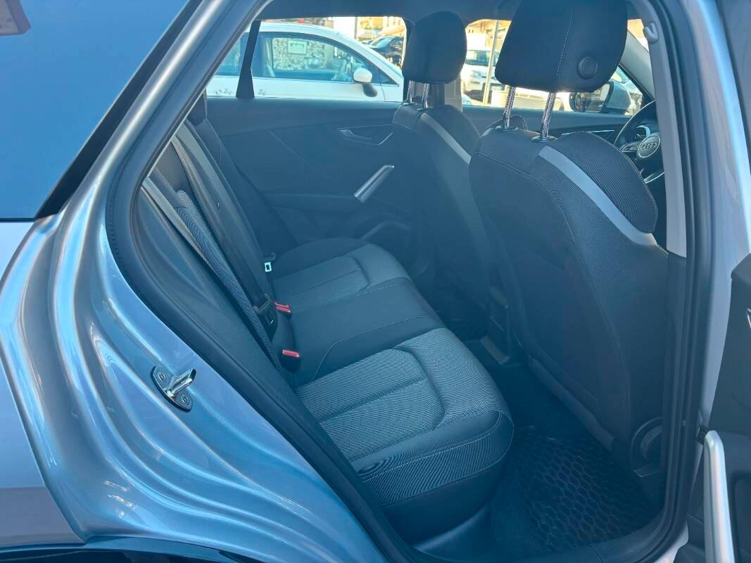 Audi Q2 35 1.5 tfsi s-tronic