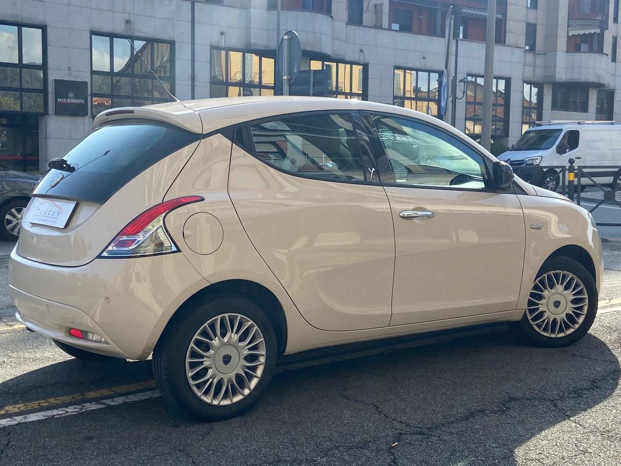 Lancia Ypsilon 1.2 Gold