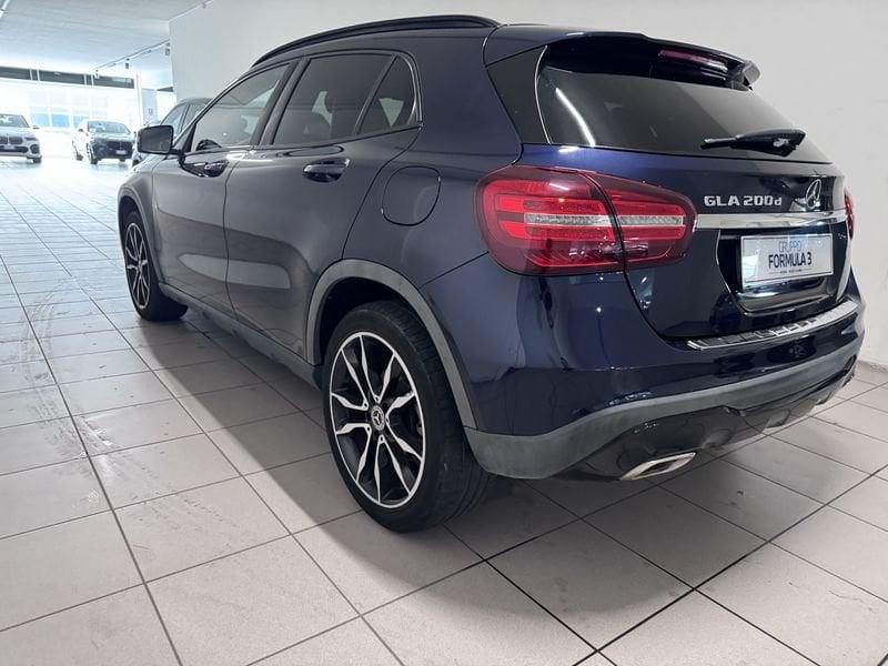Mercedes-Benz GLA 200 d Automatic Sport