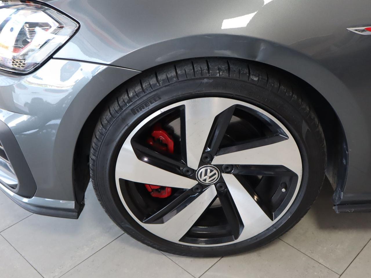 Volkswagen Golf GTI 2.0 TSI GTI #50260