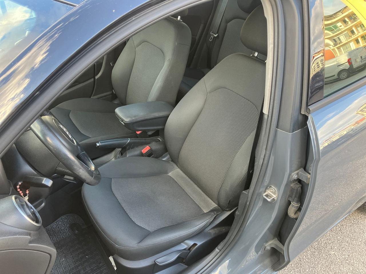 Audi A1 1.6 TDI Metal Plus #7139