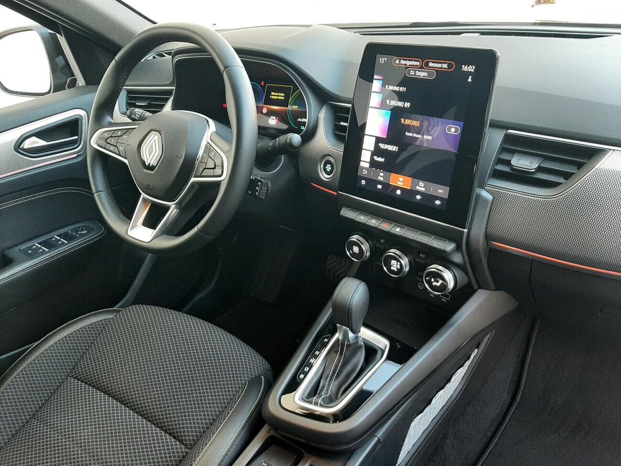 Renault Arkana 1.6 Full Hybrid E-TECH 145 CV Techno