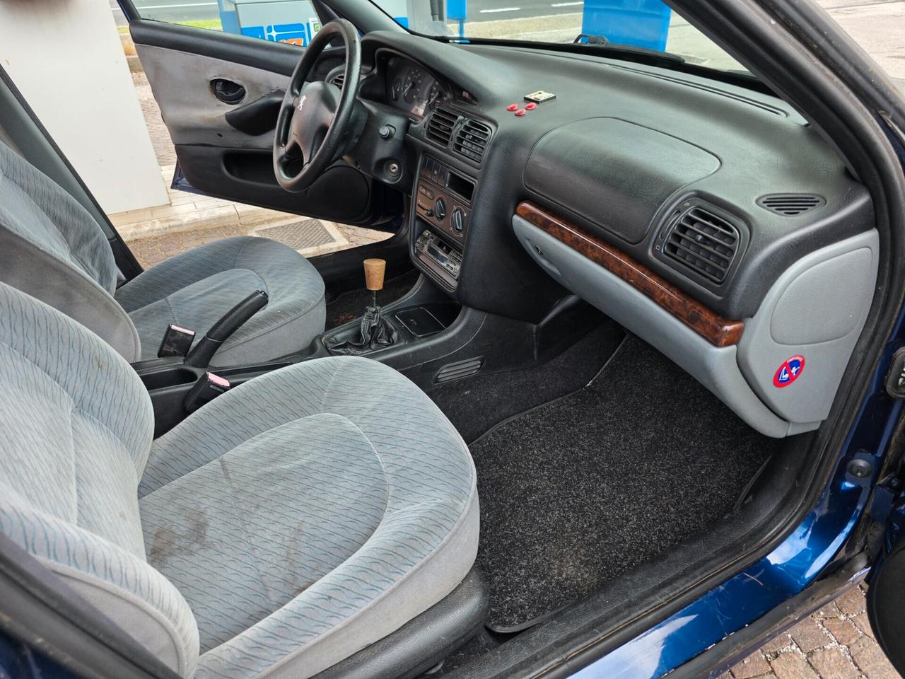 Peugeot 406 1.8i 16V cat S.W. con 127.000km Neopatentati ok