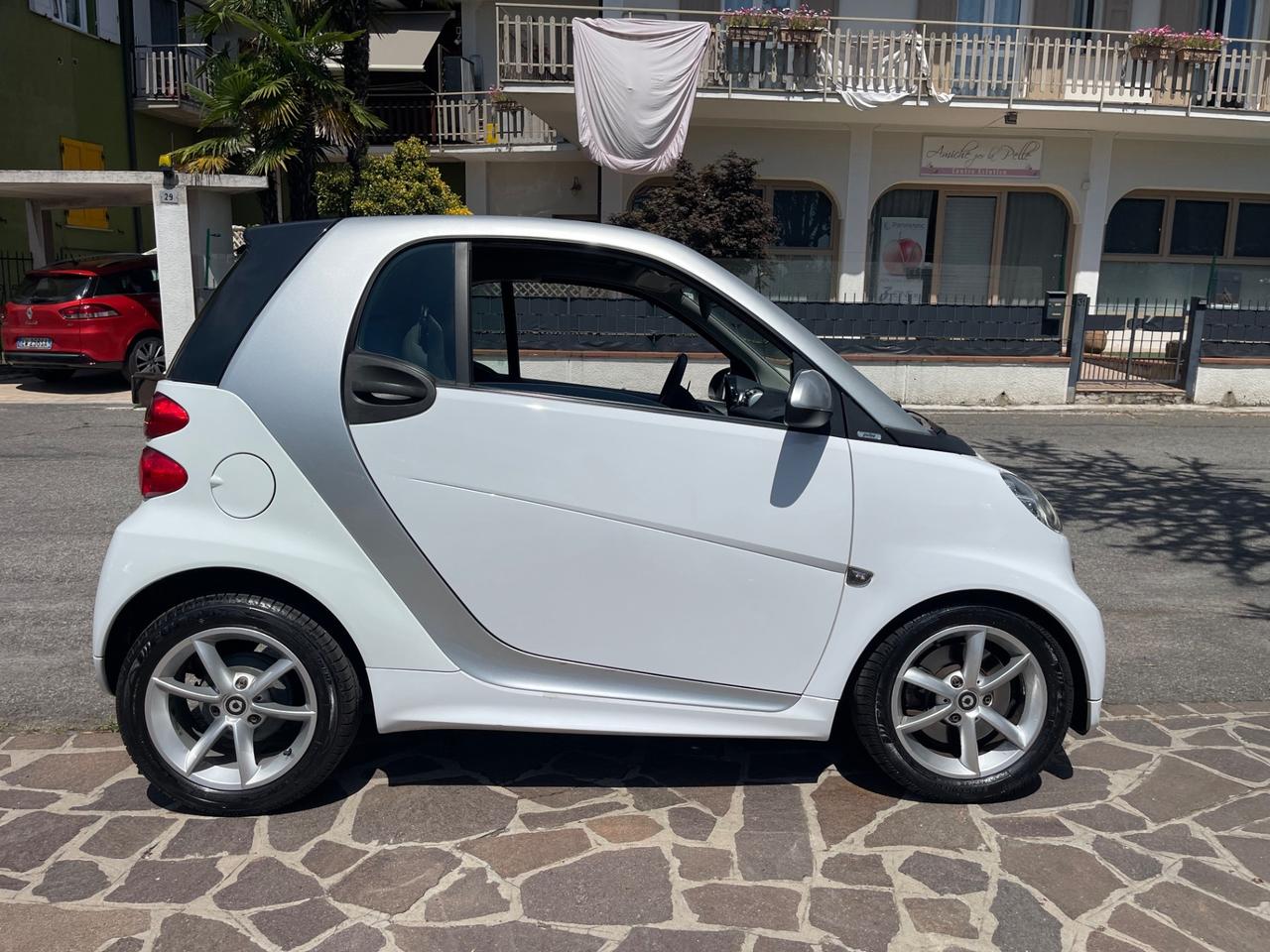 Smart ForTwo 1000 52 kW coupé passion