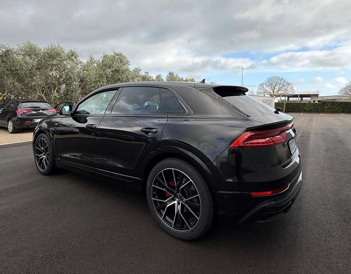 Audi Q8 50 TDI 286 CV quattro tiptronic Sport