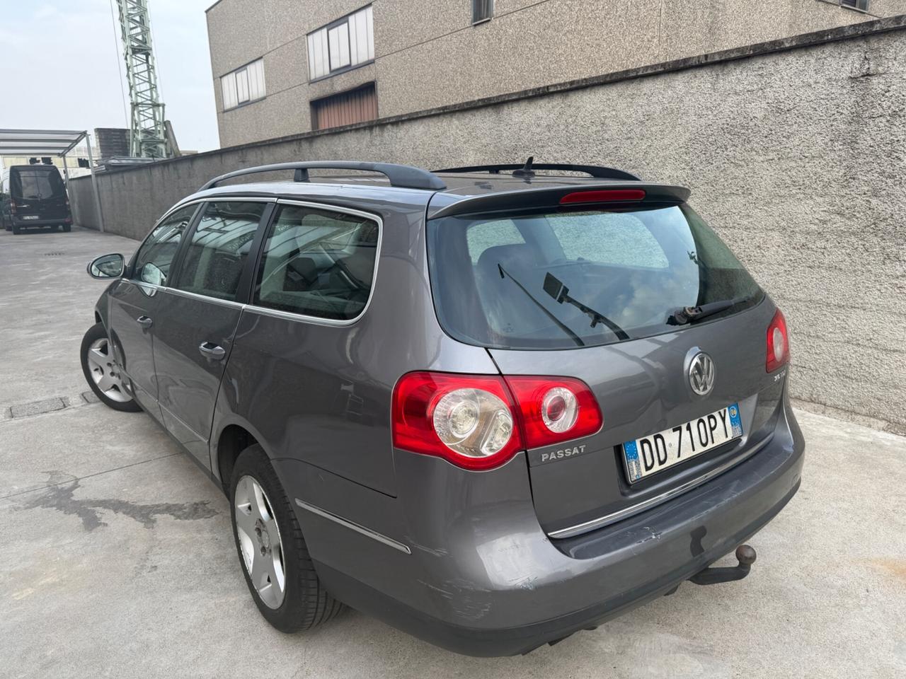 VW PASSAT 2.0TDI GANCIO TRAINO 1800KG