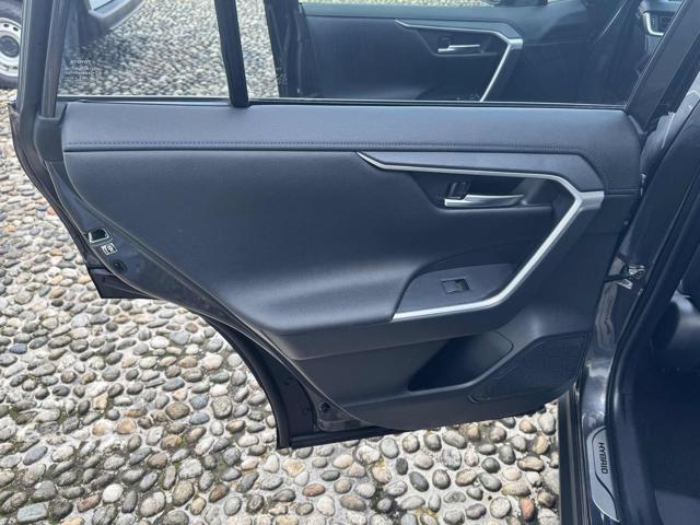 TOYOTA RAV 4 MY23 RAV4 2.5 HV (218CV) E-CVT 2WD Style