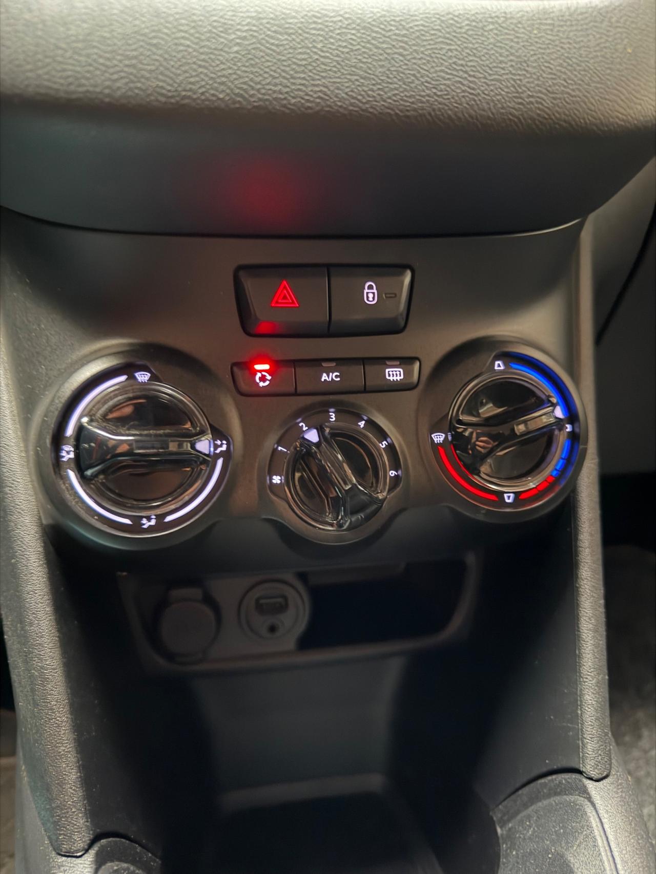 Peugeot 208 1.2 Neopatentati Euro 5