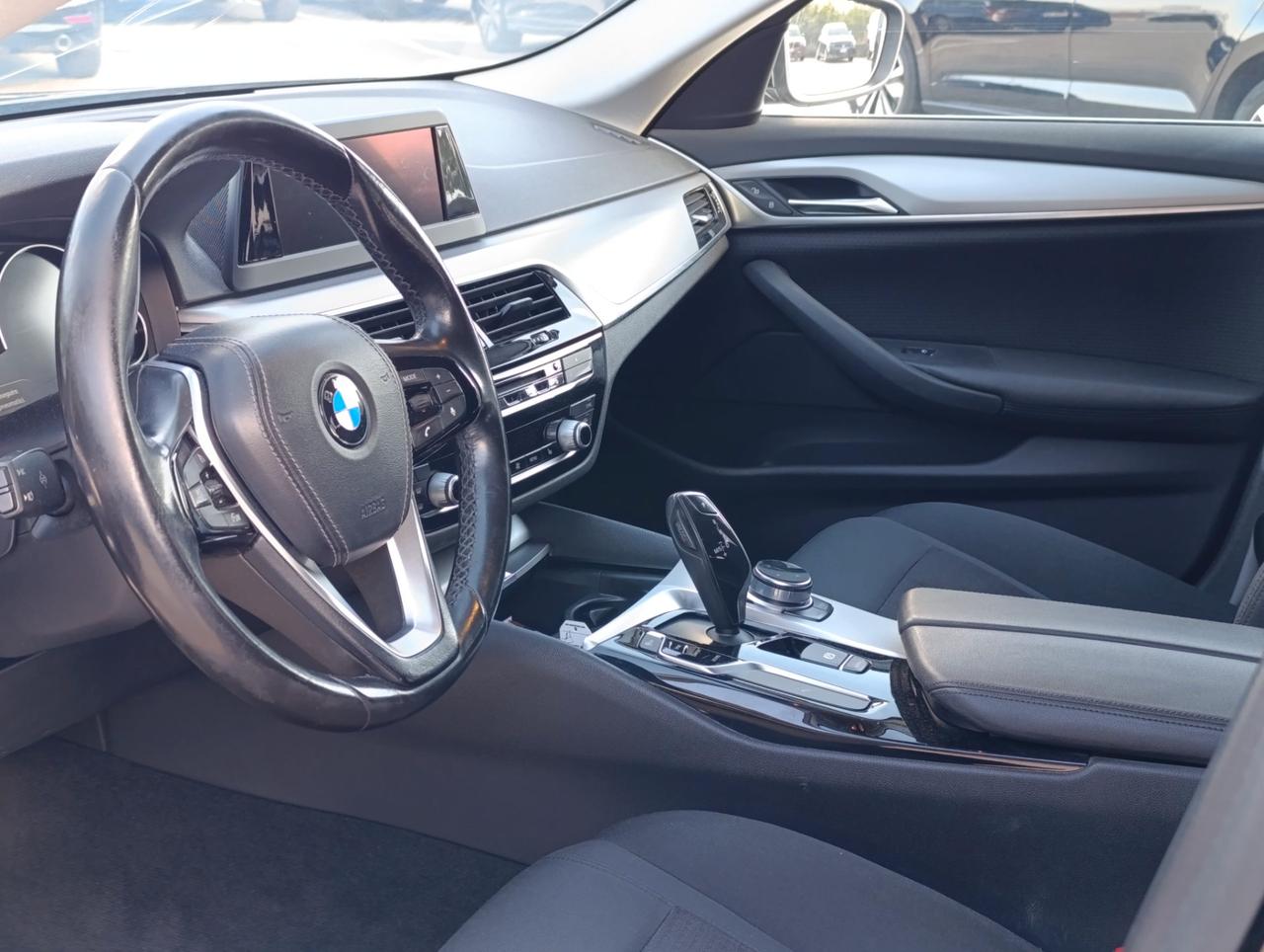 BMW 520 d Touring Business auto
