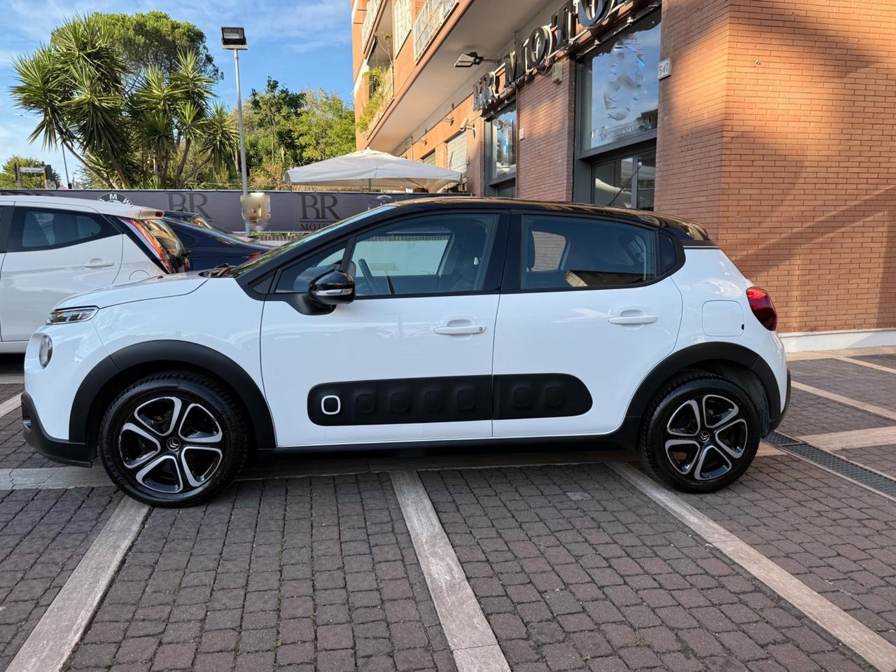 Citroen C3 1.2 PureTech Shine - OTTIME CONDIZIONI !!