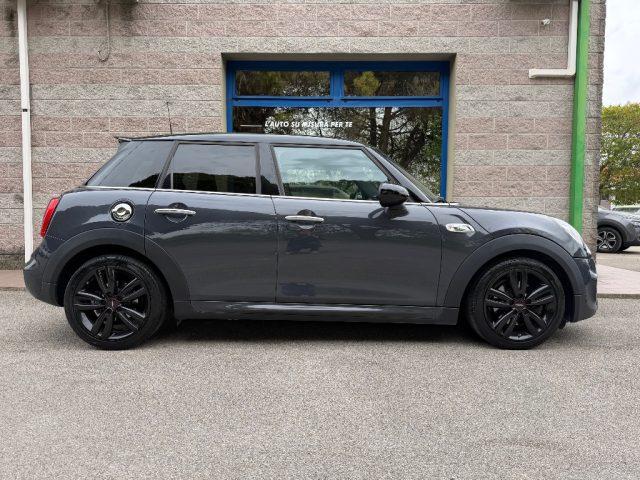 MINI Cooper S 0 192CV 5 PORTE NAVIGATORE CERCHI DA 18" FARI XENO