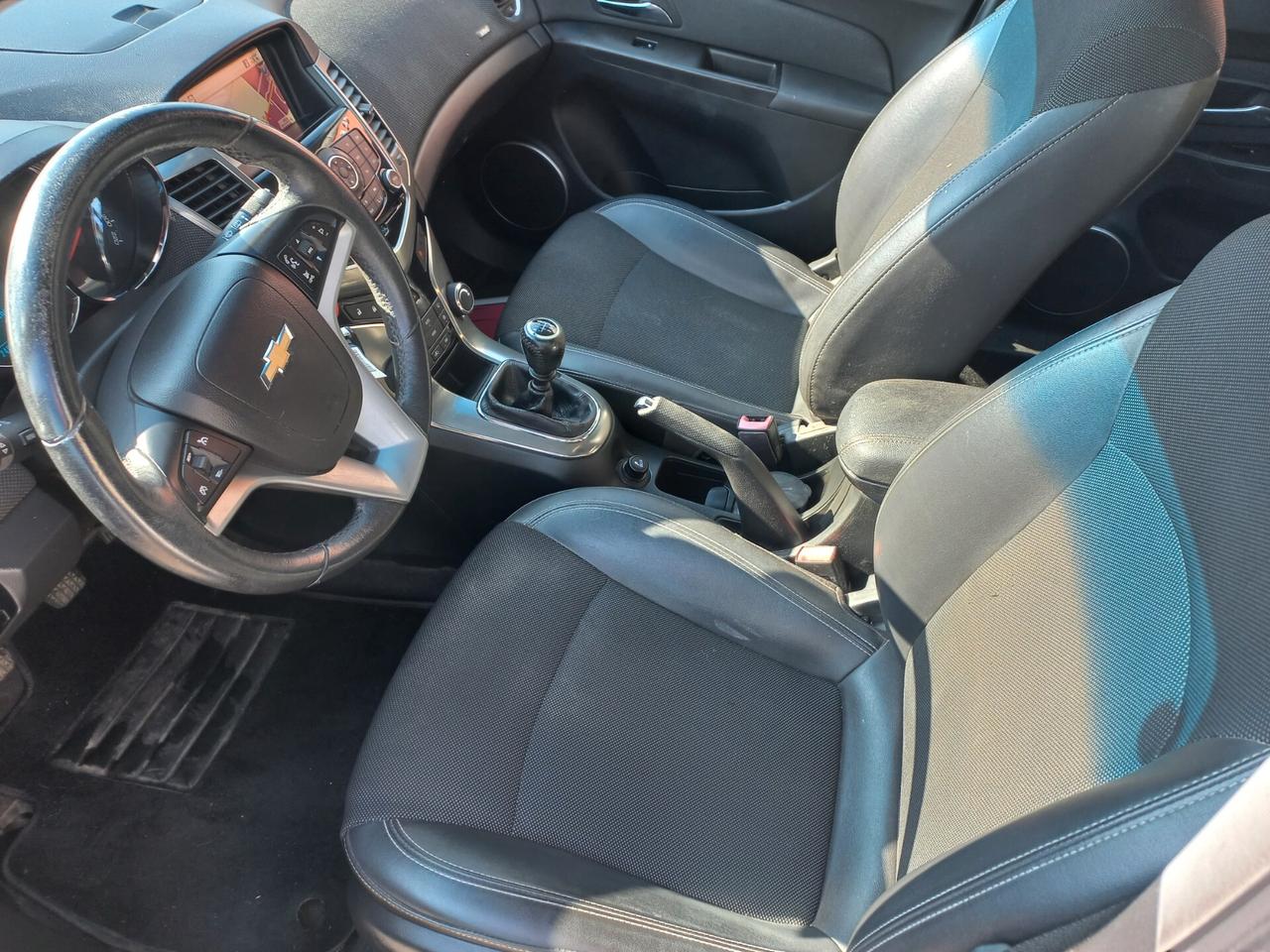 Chevrolet Cruze 1.7 Diesel Station Wagon LTZ