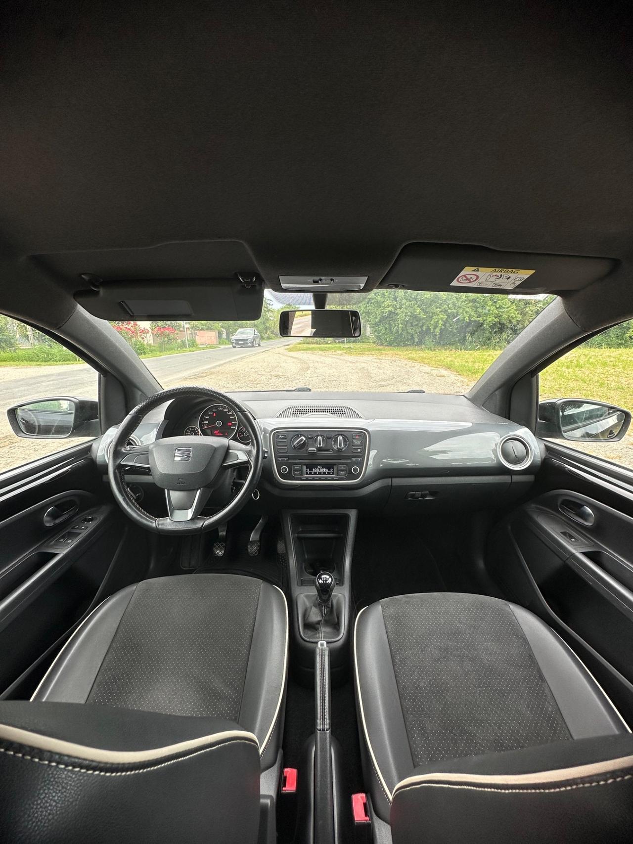 Seat Mii 1.0 68 CV 5 porte by Mango Nero Assoluto Ecofuel
