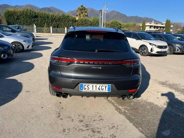 PORSCHE Macan 2.0