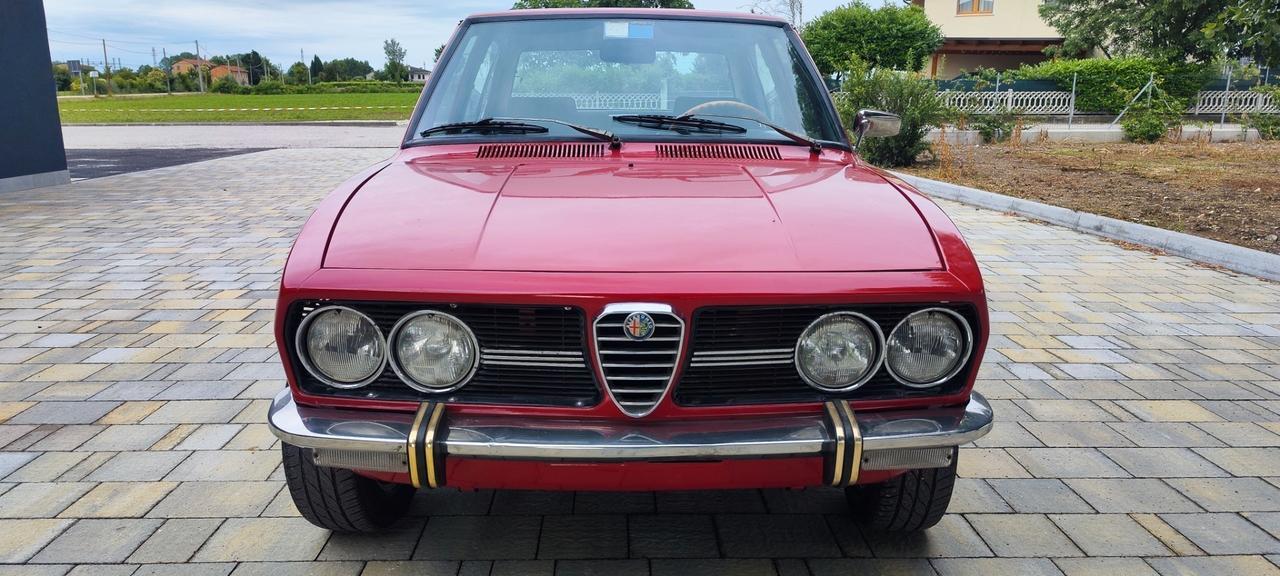 Alfa Romeo Alfetta 1800 SCUDO STRETTO 122cv