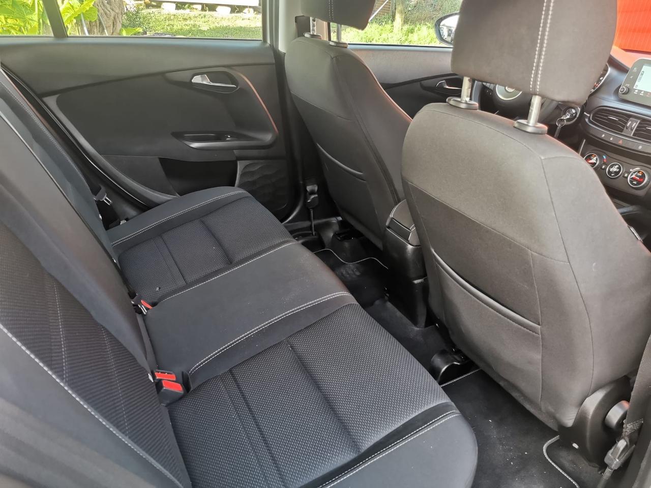 Fiat Tipo 1.6 Mjt S&S 5 porte Lounge