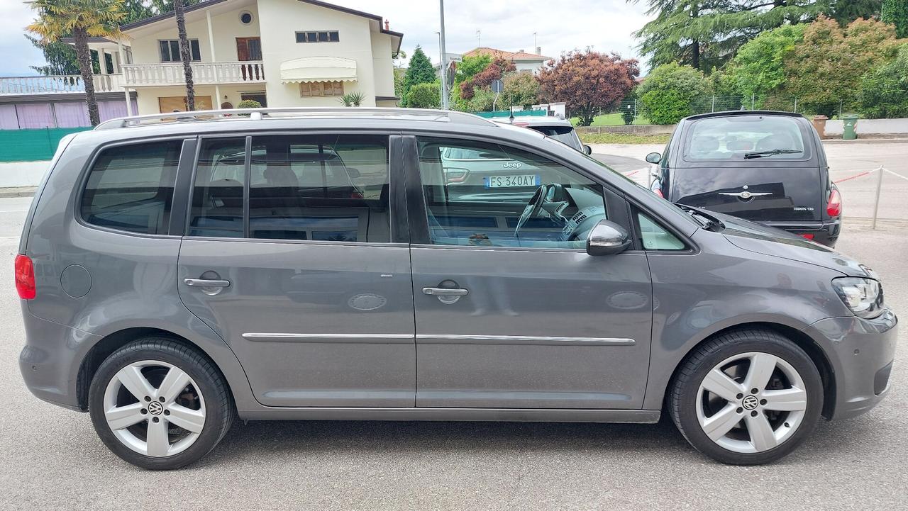 Volkswagen Touran Business 2.0 TDI 170 CV DSG Highline