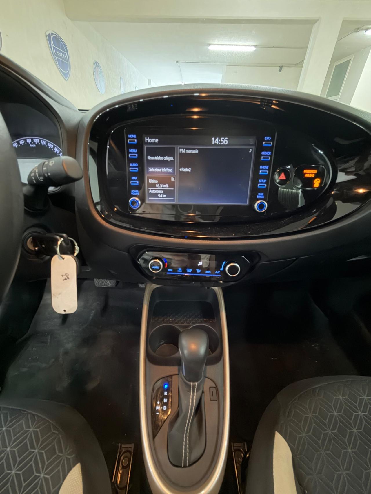 Toyota Aygo X 1.0 VVT-i 72 CV 5 porte Lounge Air S-CVT