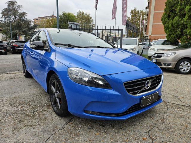 VOLVO V40 D2 1.6