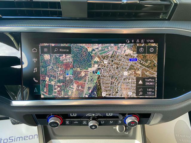 AUDI Q3 35 2.0 TDI S tronic Business Advanced COCKPIT