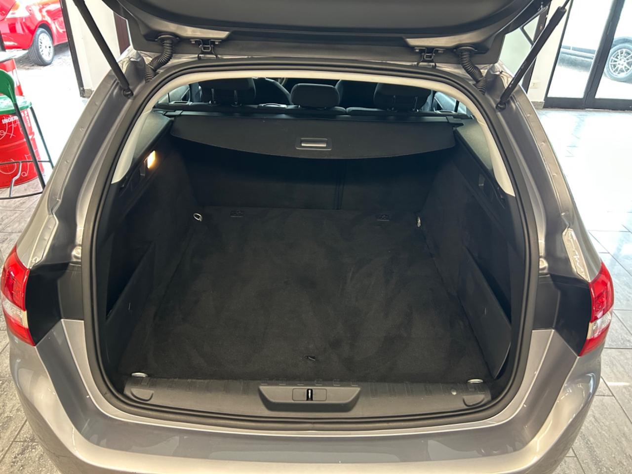 Peugeot 308 1.6 BlueHDi 120cv EURO 6