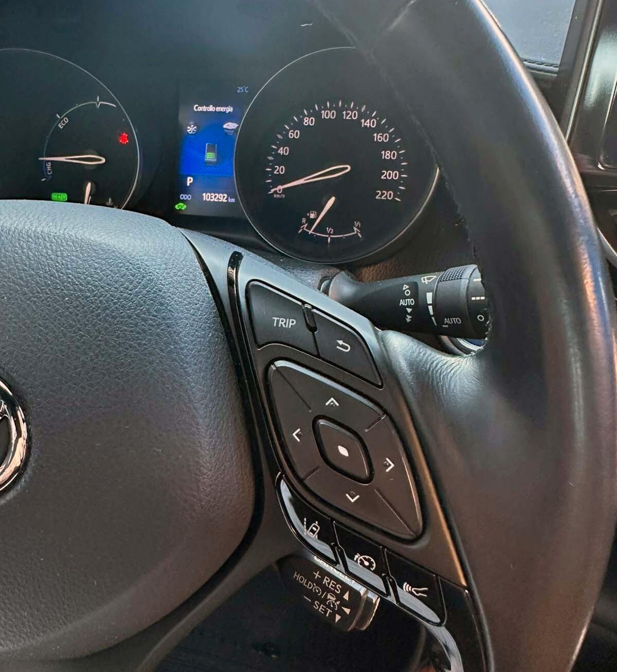 Toyota C-HR 1.8 Hybrid E-CVT Style Batterie Nuove Sempre Tagliandi Toyota