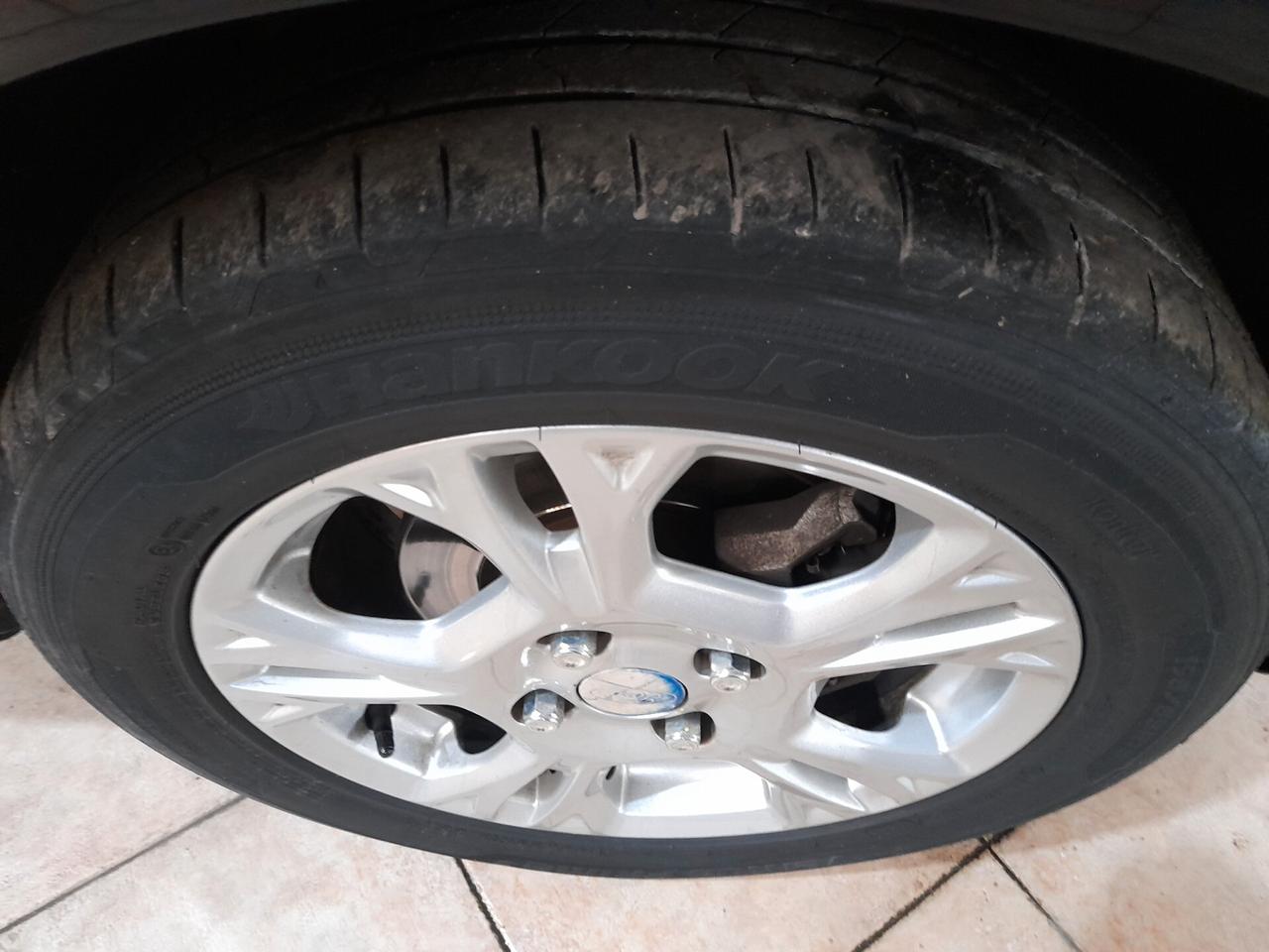 Ford Fiesta 1.0 80CV 5 porte Titanium