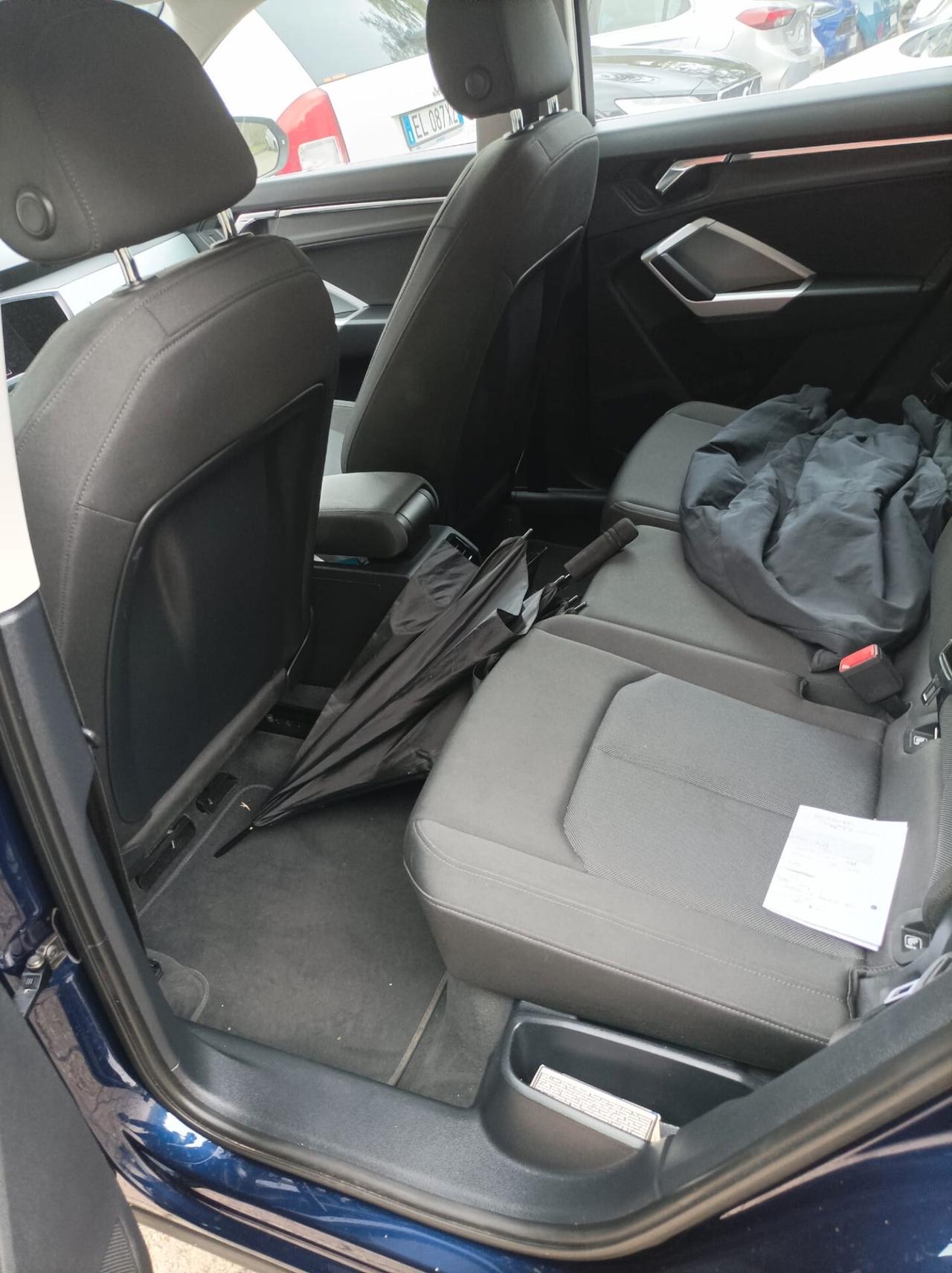 Audi Q3 35 TDI S tronic Business Advanced