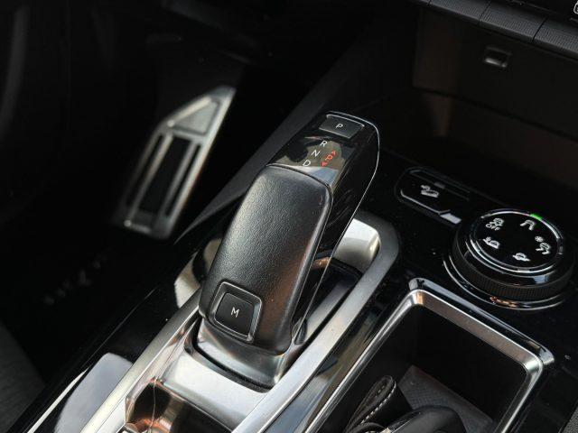 PEUGEOT 3008 BlueHDi 130 EAT8 GT Line Full-led/Ambient Light