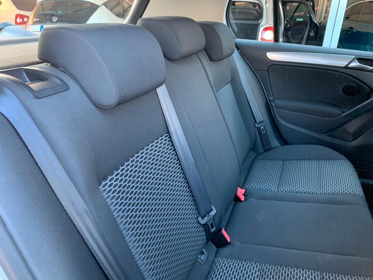 Volkswagen Golf 2.0 TDI 110CV DPF 5p. Highline